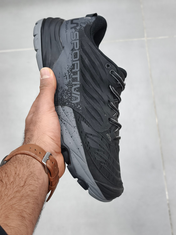 کتونی طبیعت گردی لاسپورتیوا آکاشا ساخت ویتنام La Sportiva Akasha/سایز ۴۰ تا ۴۵/جعبه بارکددار فروش عمده و تک