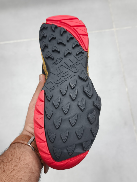 کتونی طبیعت گردی لاسپورتیوا آکاشا ساخت ویتنام La Sportiva Akasha/سایز ۴۰ تا ۴۵/جعبه بارکددار فروش عمده و تک