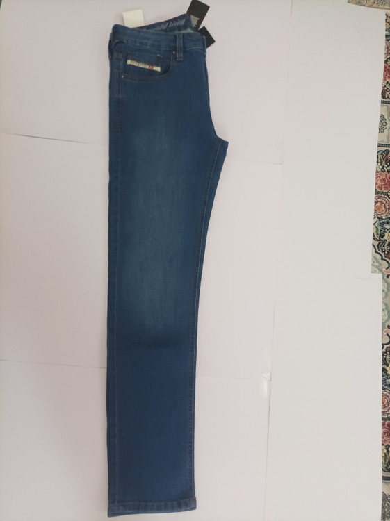 شلوار لی اورجینال برند دیزل فروش تک و عمده سایز ۴۰ تا ۵۰