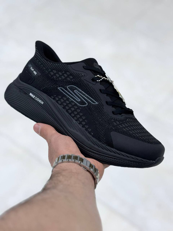 کتونی اسکیچرز مکس کوشن skechers max cushioning slip ins سایز 40 تا 45 ساخت ویتنام فروش عمده و تک