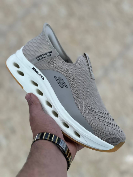 کتونی اسکیچرز اسلیپ اینزگو والک/Skechers GOwalk Slip-ins/ساخت ویتنام/فروش عمده و تک/سایز ۴۰ تا۴۵/
