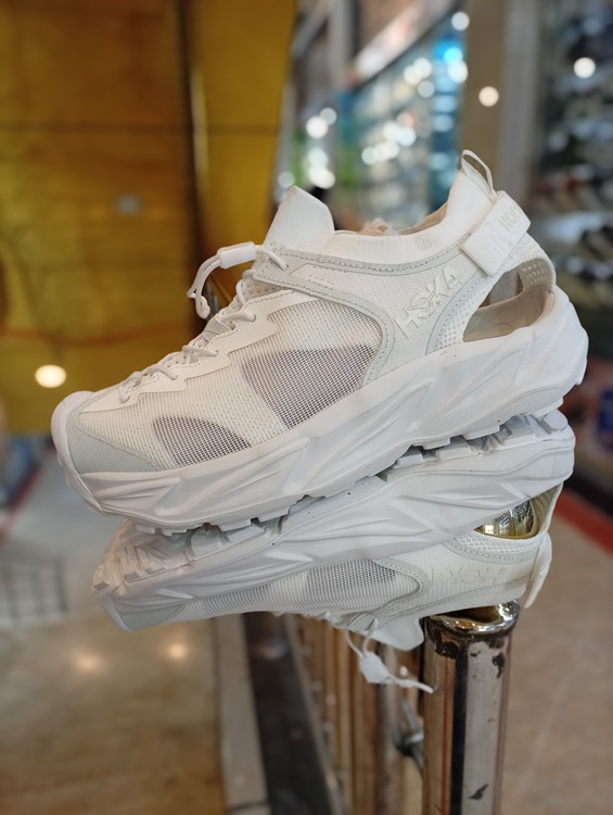 صندل ویتنامی هوکا/Hoka Vietnam /ساخت ویتنام/سایز ۴۰ تا ۴۵/تنوع در چندین رنگ جذاب فروش بصورت عمده و تک