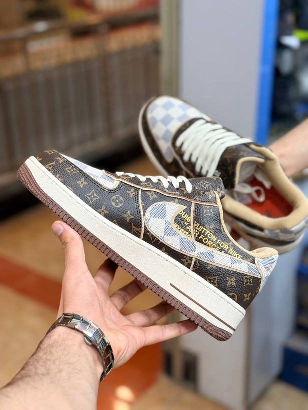 کتونی نایک ایرNike Air ساخت ویتنام سایز ۴۱تا ۴۷ فروش بصورت عمده و تک تضمین کیفیت کالا