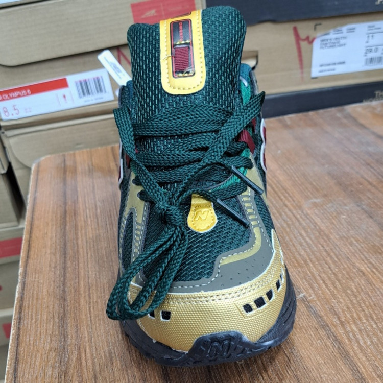 کفش ویتنامی نیوبالانس ۱۹۰۶/Newbalance 1906/ سایز۴۰الی ۴۵/ساخت ویتنام/فروش بصورت عمده و تک/ضمانت کالا