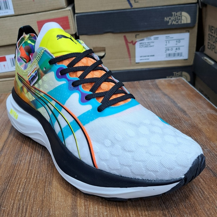 کتونی ویتنامی پوما نیترو3/ Puma nitro3/ساخت ویتنام/سایز ۴۰ تا ۴۵/مسترکوالیتی/ضمانت کالا فروش عمده و تک