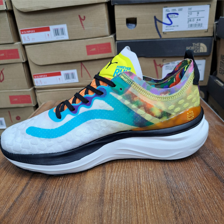 کفش پوما نیترو3/ Puma nitro3/ساخت ویتنام/سایز ۴۰ تا ۴۵/مسترکوالیتی/ضمانت کالا فروش عمده و تک