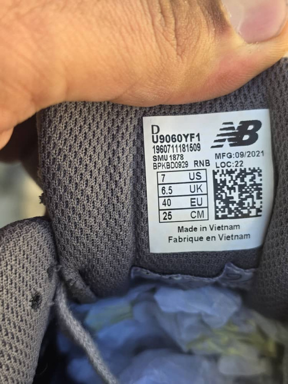 کتونی نیوبالانس ۹۰۶۰ساخت ویتنام Newbalance 9060