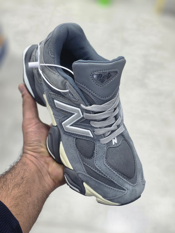 نیوبالانس ۹۰۶۰/ Newbalance 9060/ ساخت ویتنام/ سایز ۴۰الی ۴۵ فروش عمده و تک