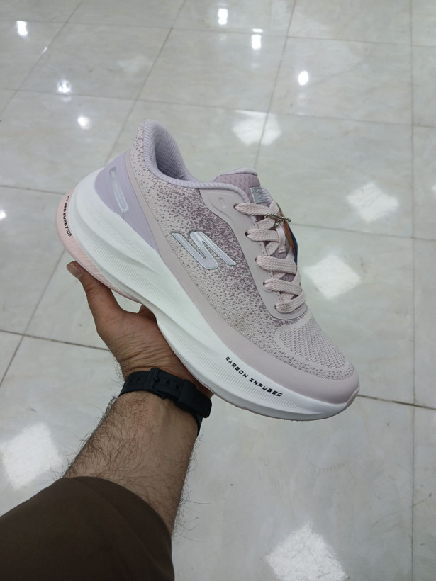 کفش اسکیچرز هایپر بوس skechers Hyper Burst ساخت ویتنام سایز ۳۷تا۴۰فروش عمده و تک ضمانت کالا
