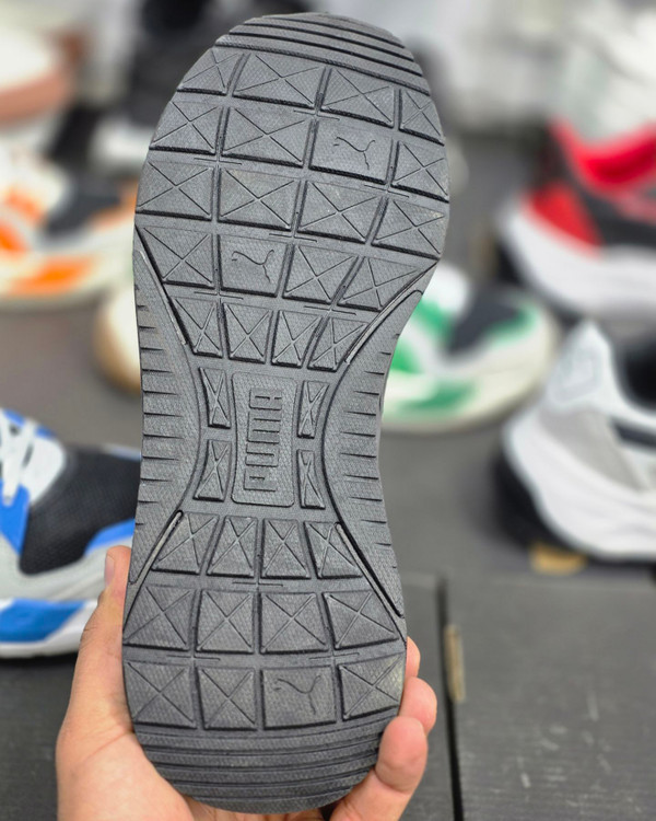 کفش ورزشی پوما ترینیتی 2 / puma trinity 2 / وارداتی ویتنام کیفیت مستر / 400230_01 / سایز ۴۰ الی ۴۵