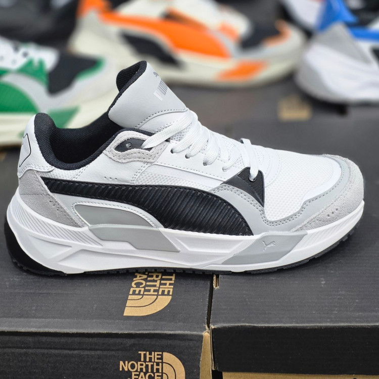 کفش ورزشی پوما ترینیتی 2 / puma trinity 2 / ساخت ویتنام کیفیت مسترکوالیتیA/ سایز ۴۰ الی ۴۵/