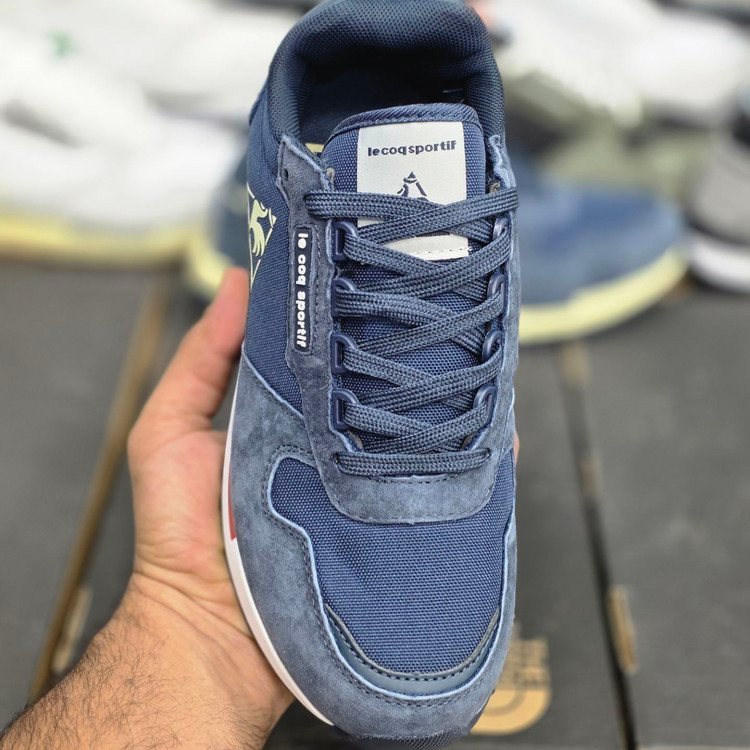 کتونی خروس نشان le coq sportif / ساخت ویتنام / سایز ۴۰ الی ۴۵/ضمانت کالا/فروش تک و عمده