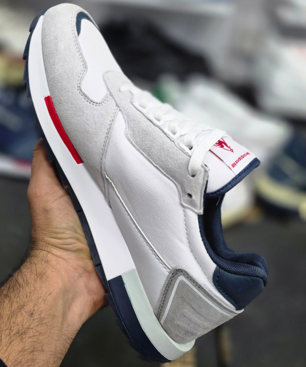 کتونی خروس نشان le coq sportif / ساخت ویتنام / سایز ۴۰ الی ۴۵/ضمانت کالا/فروش تک و عمده