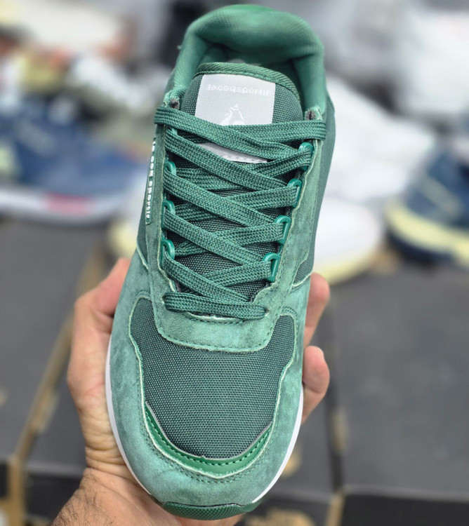 کتونی خروس نشان le coq sportif / ساخت ویتنام / سایز ۴۰ الی ۴۵/ضمانت کالا/فروش تک و عمده