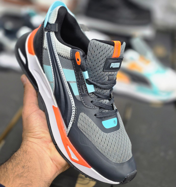 کفش اسپرت پوما / PUMA / ساخت ویتنام سایز ۴۰ الی ۴۵/فروش بصورت تکی و عمده