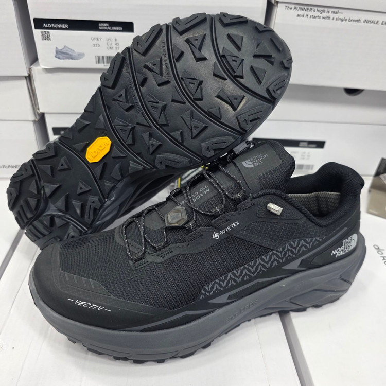 کفش نورث فیس ضدآب/سایز 40 الی 45 /NorthFaceI/ ساخت ویتنام /فروش عمده و تک
