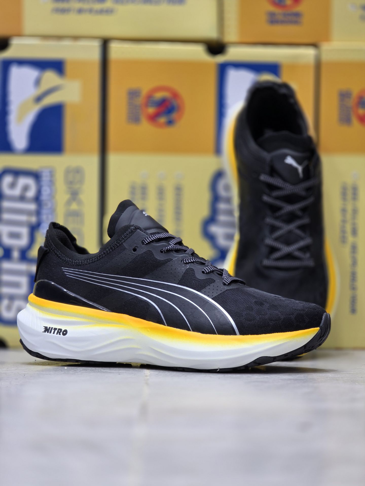 کتونی پوما نیترو3/ Puma nitro3/ساخت ویتنام/سایز ۴۰ تا ۴۵/مسترکوالیتی/ضمانت کالا فروش عمده و تک