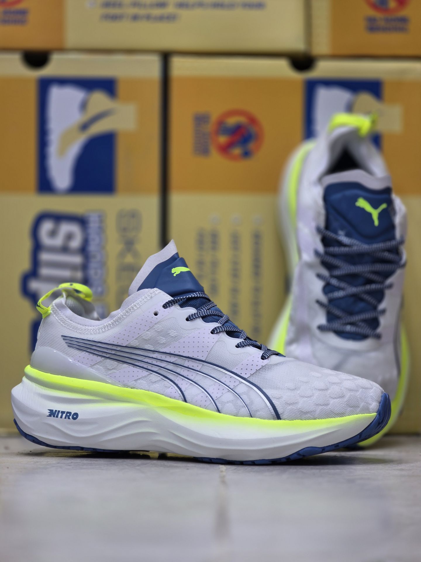 کتونی ویتنامی پوما نیترو3/ Puma nitro3/ساخت ویتنام/سایز ۴۰ تا ۴۵/مسترکوالیتی/ضمانت کالا فروش عمده و تک