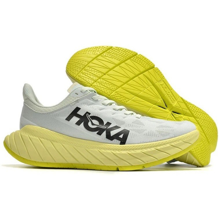 کتونی هوکا کربن ایکس۲ Hoka carbon x 2 zapatillas ساخت ویتنام سایز ۴۰ تا ۴۵ همراه با جعبه بارکد دار .