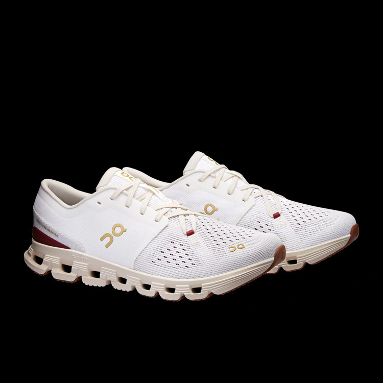 کتونی آن رانینگ On Running X 4ساخت ویتنام سایز ۴۰الی ۴۵،کیوسی درچندین رنگ با جعبه بارکددار، فروش تکی و عمده