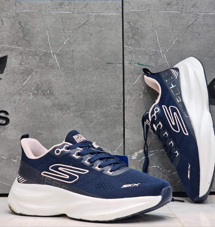 اسکیچرزSkechers Gorun Carbon-Infusedساخت ویتنام سایز 37الی 40 فروش بصورت تکی و عمده