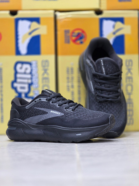 کتونی بروکس گاست مکس 2 /Brooks ghost max 2 / سایز 40 تا 45/ فروش تکی و عمده