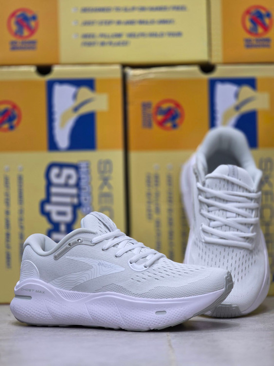 کتونی بروکس گاست مکس 2 /Brooks ghost max 2 / سایز 40 تا 45/ فروش تکی و عمده
