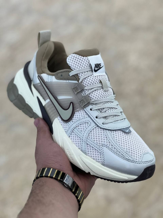 کتونی نایک وی تو کی Nike V2k Run/ساخت ویتنام/سایز ۴۰الی ۴۵/باجعبه بارکد دار