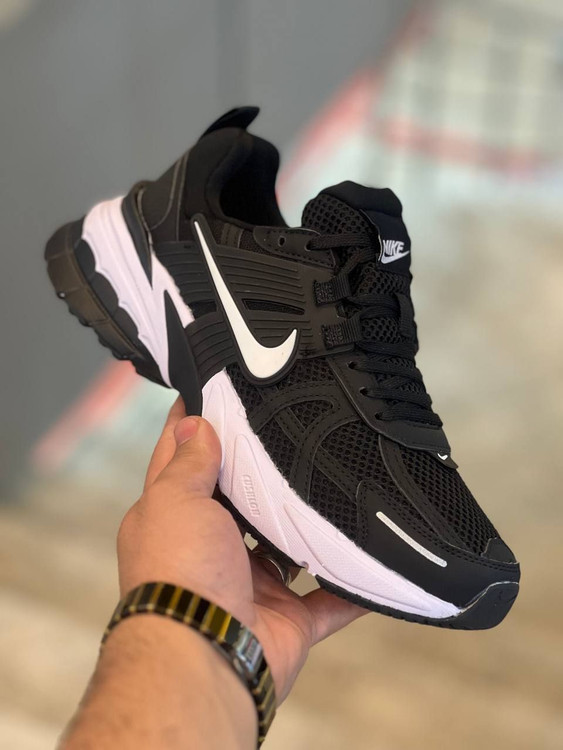 کتونی نایک وی تو کی Nike V2k Run/ساخت ویتنام/سایز ۴۰الی ۴۵/باجعبه بارکد دار