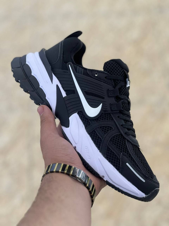 کتونی نایک وی تو کی Nike V2k Run/ساخت ویتنام/سایز ۴۰الی ۴۵/باجعبه بارکد دار