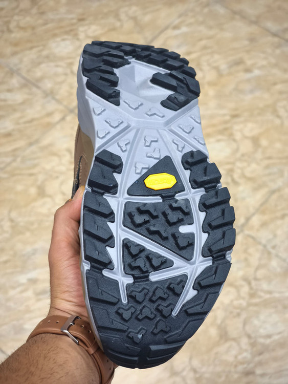 کتونی ویتنامی هوکا کاها وارداتی / hoka kaha / ضد آب / زیره ویبرام / سایز ۴۰ ۴۱ ۴۲ ۴۳ ۴۴ ۴۵