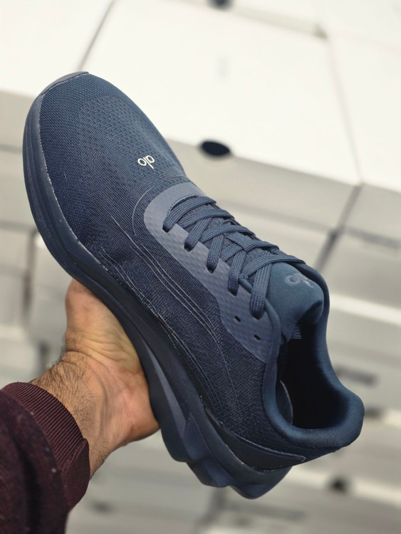 کتونی ویتنامی الو Alo Yoga Alo Runner sneakers/ساخت ویتنام/سایز ۴۰تا ۴۵/فروش عمده و تک/ضمانت کالا