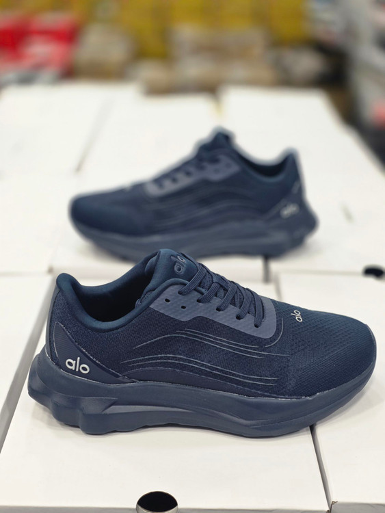 کتونی ویتنامی الو Alo Yoga Alo Runner sneakers/ساخت ویتنام/سایز ۴۰تا ۴۵/فروش عمده و تک/ضمانت کالا