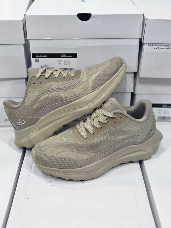 کتونی ویتنامی الو Alo Yoga Alo Runner sneakers/ساخت ویتنام/سایز ۴۰تا ۴۵/فروش عمده و تک/ضمانت کالا