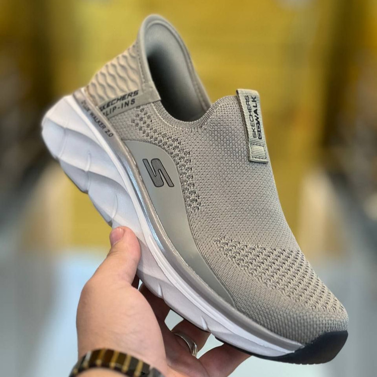 کفش اسکیچرز طبی و راحتی گو والک go walk/مخصوص پیاده روی و روز مرگی/ساخت ویتنام/سایز ۴۰ تا ۴۵/ضمانت و کیفیت کالا