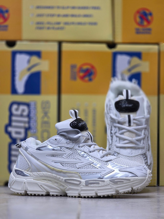 کفش آفوایتOff-White/سایز ۴۰ الی ۴۵/ساخت ویتنام/فروش عمده و تک/ضمانت کالا/کیفست مستر کوالیتی A