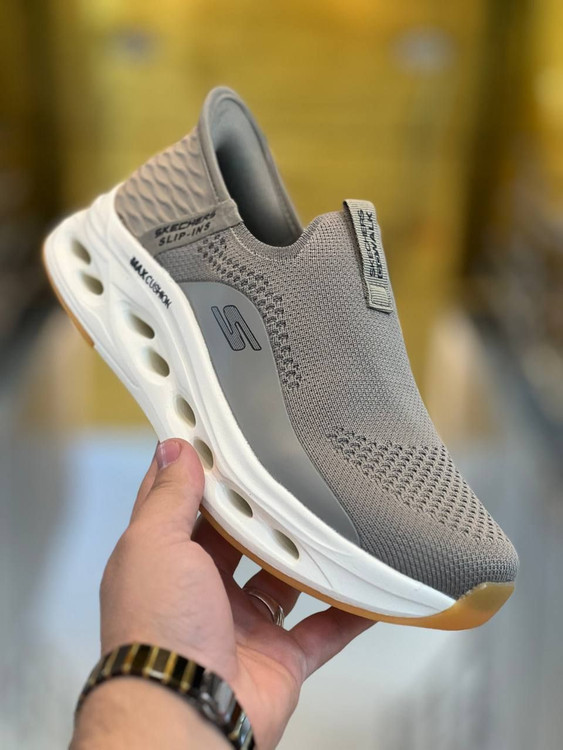 کفش اسکیچرز طبی و راحتی گو والکSkechers go walk/ساخت ویتنام/مخصوص پیاده روی و روز مرگی/سایز ۴۰ الی ۴۵/مستر کوالیتی A