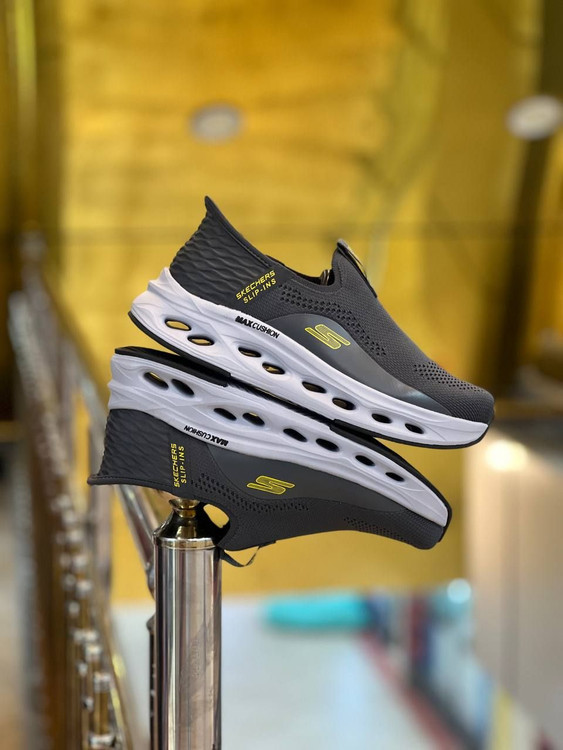 کفش اسکیچرز طبی و راحتی گو والکSkechers go walk/ساخت ویتنام/مخصوص پیاده روی و روز مرگی/سایز ۴۰ الی ۴۵/مستر کوالیتی A