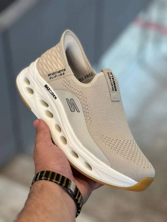 کفش اسکیچرز طبی و راحتی گو والکSkechers go walk/ساخت ویتنام/مخصوص پیاده روی و روز مرگی/سایز ۴۰ الی ۴۵/مستر کوالیتی A