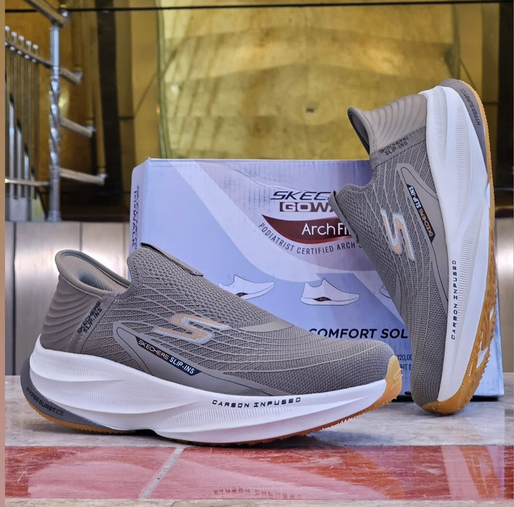 کفش ویتنامی اسکیچرز Skechers Slip-ins ساخت ویتنام سایز:40تا 45 فروش عمده و تک