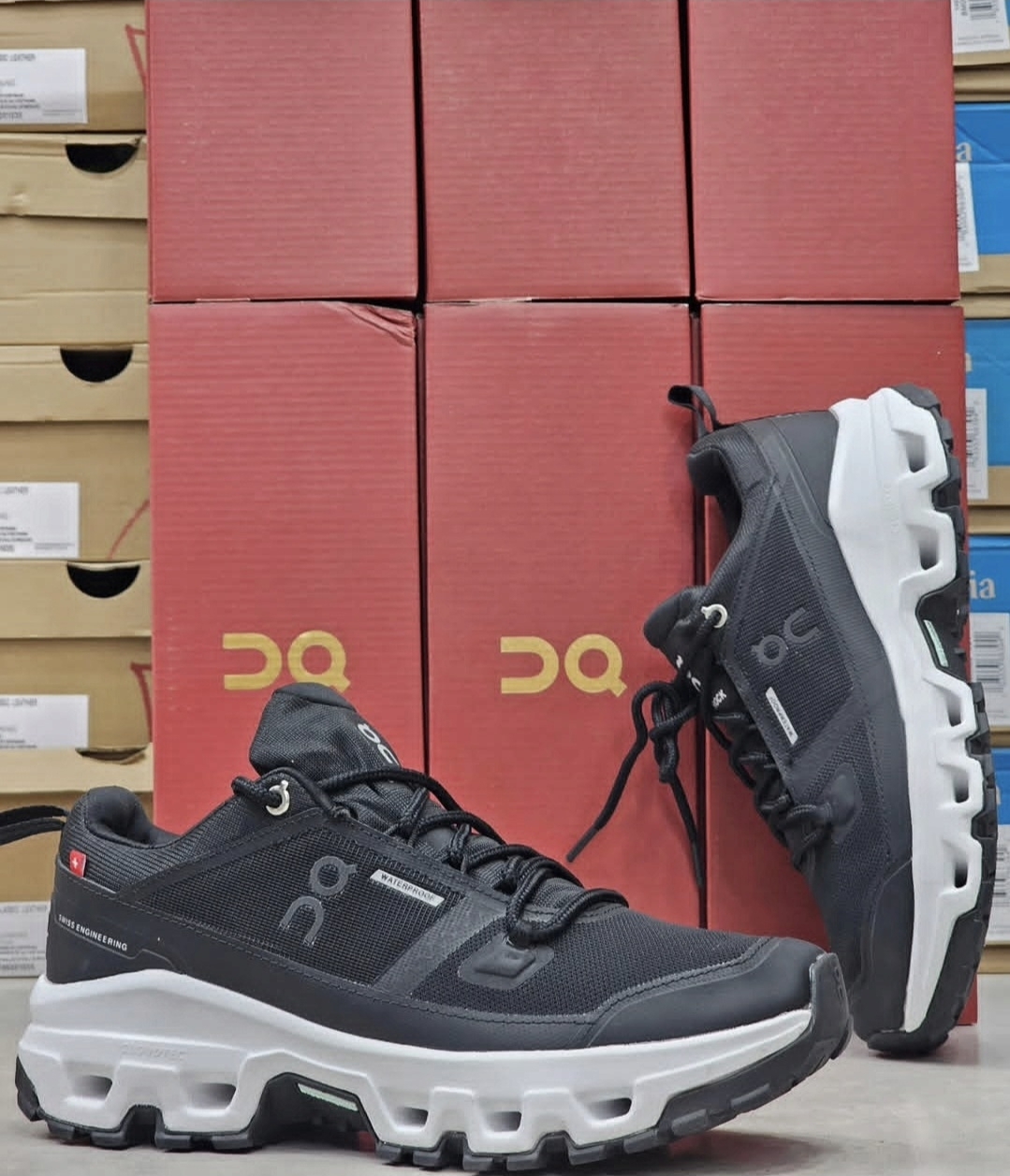کتونی آن رانینگ کیوسی گورتکس ضد آب | On Running Cloud tech phase Gore Tex/ساخت ویتنام/سایز ۴۰ تا ۴۵/فروش عمده و تک
