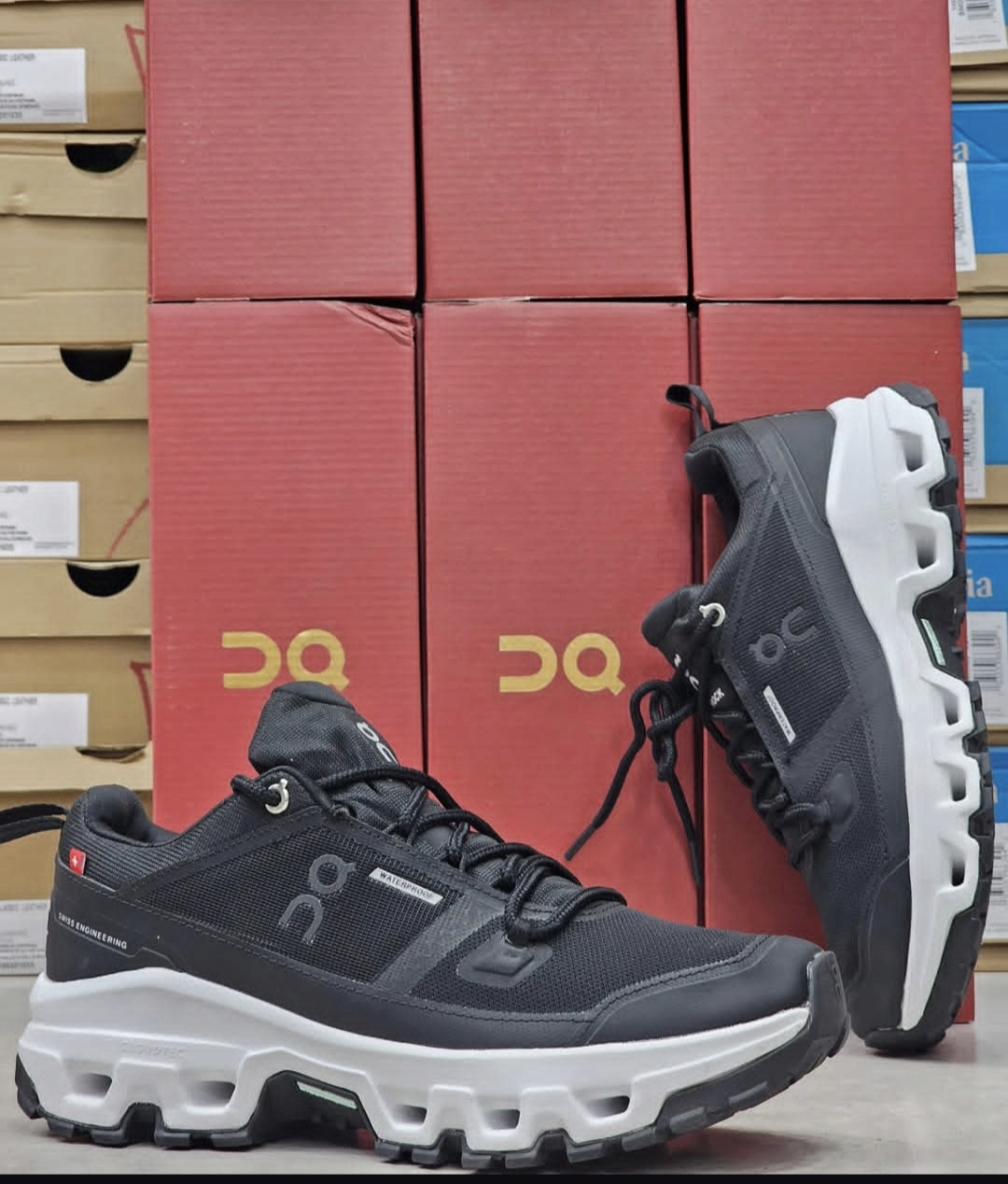 کتونی آن رانینگ کیوسی گورتکس ضد آب | On Running Cloud tech phase Gore Tex/ساخت ویتنام/سایز ۴۰ تا ۴۵/فروش عمده و تک