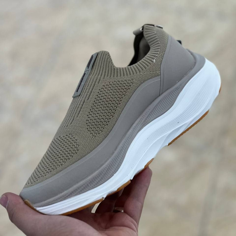 کفش اسکیچرز مکس ران طبی و راحتی max run/ساخت ویتنام/پیاده روی و روز مرگی/سایز۴۰الی ۴۵/ضمانت کالا