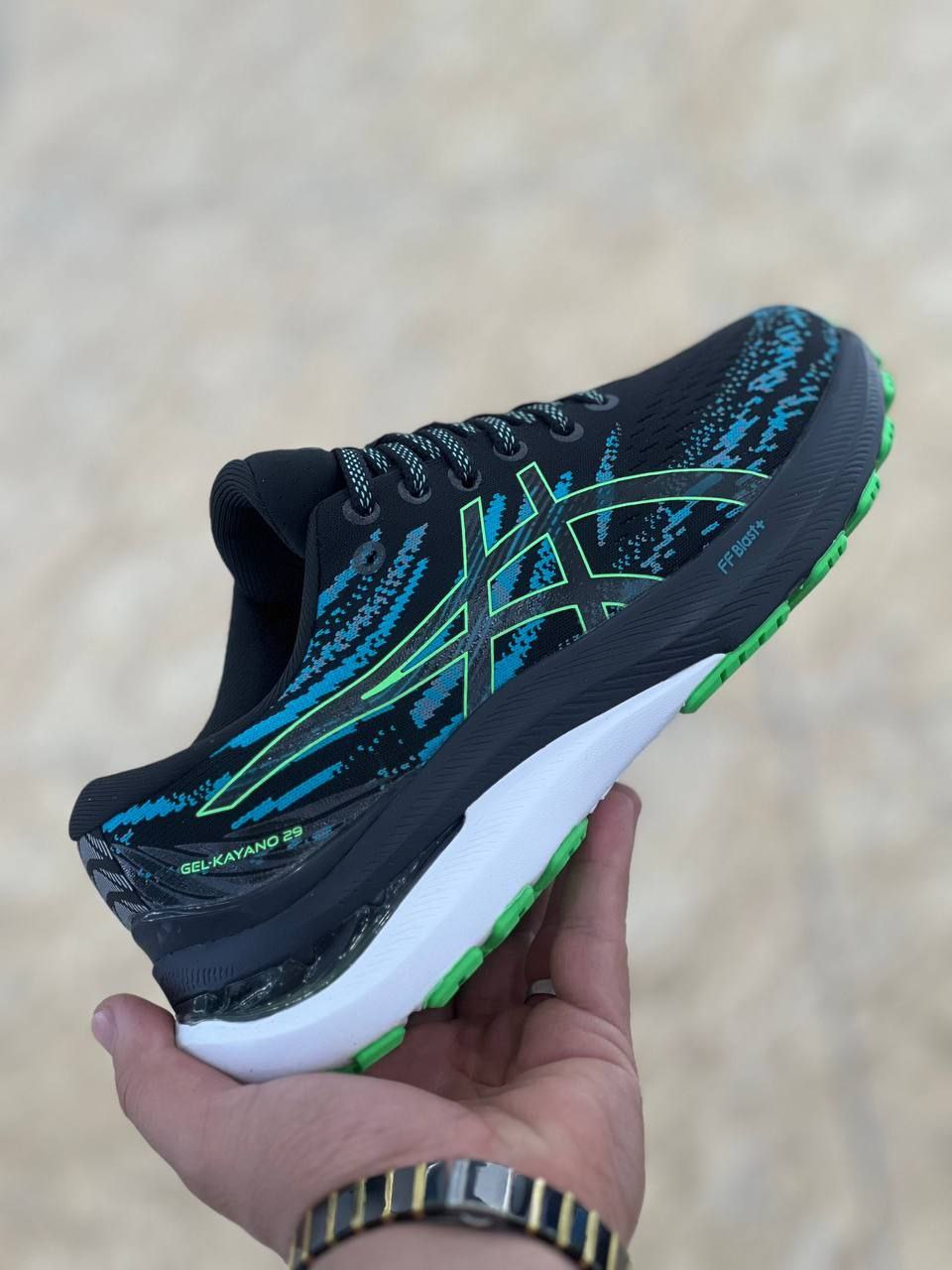 اسیکس ژل کایانو ۲۹/Asics Gel Kayano 29/ساخت ویتنام/سایز 40 الی 45/فروش عمده و تک