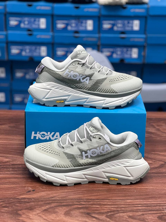 کتونی هوکا وان اسکای لاین Hoka Skyline زیره ویبرام ضدسایش ولژ چندسانتی 40 تا 45 باجعبه فروش عمده وتک