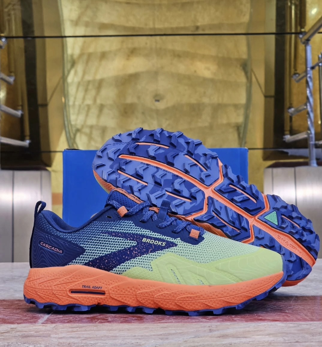 کفش بروکس کاسکادیا 17/ Brooks Cascadia 17 /ساخت ویتنام/ سایز 40 تا 45 / فروش عمده و تک