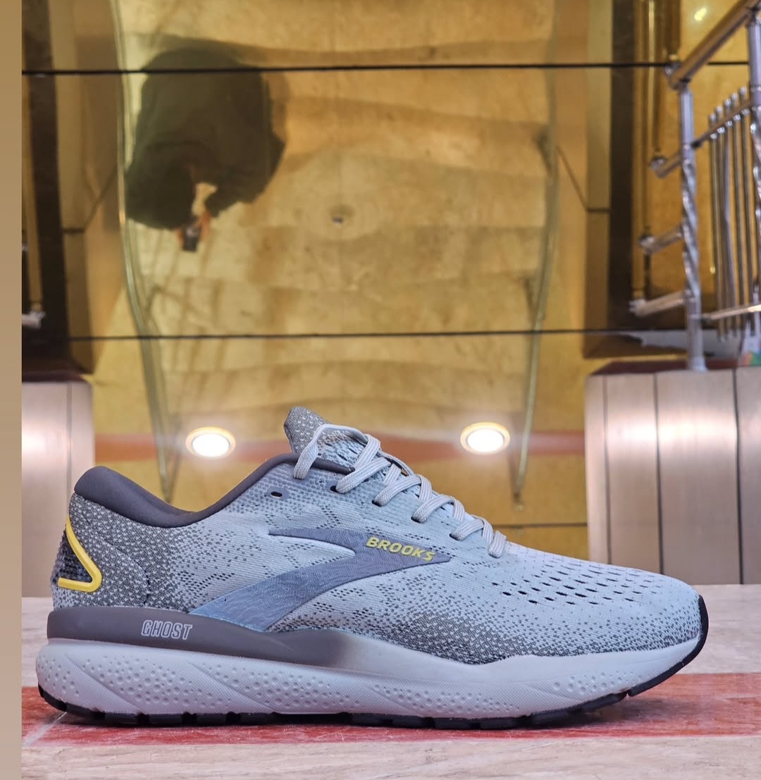 بروکس گاست ۱۵/Brooks Ghost 15/کیفیت مستر کوالیتی A/سایز ۴۰تا ۴۵/فروش عمده و تک
