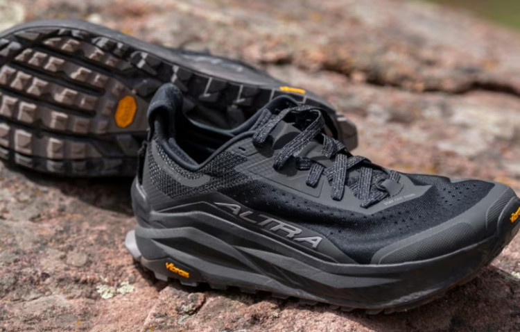 کتونی آلترا مدل المپوس ۶/ altra Olympus 6/ساخت ویتنام /سایز ۴۰ تا ۴۵/ زیره ویبرام /ضمانت