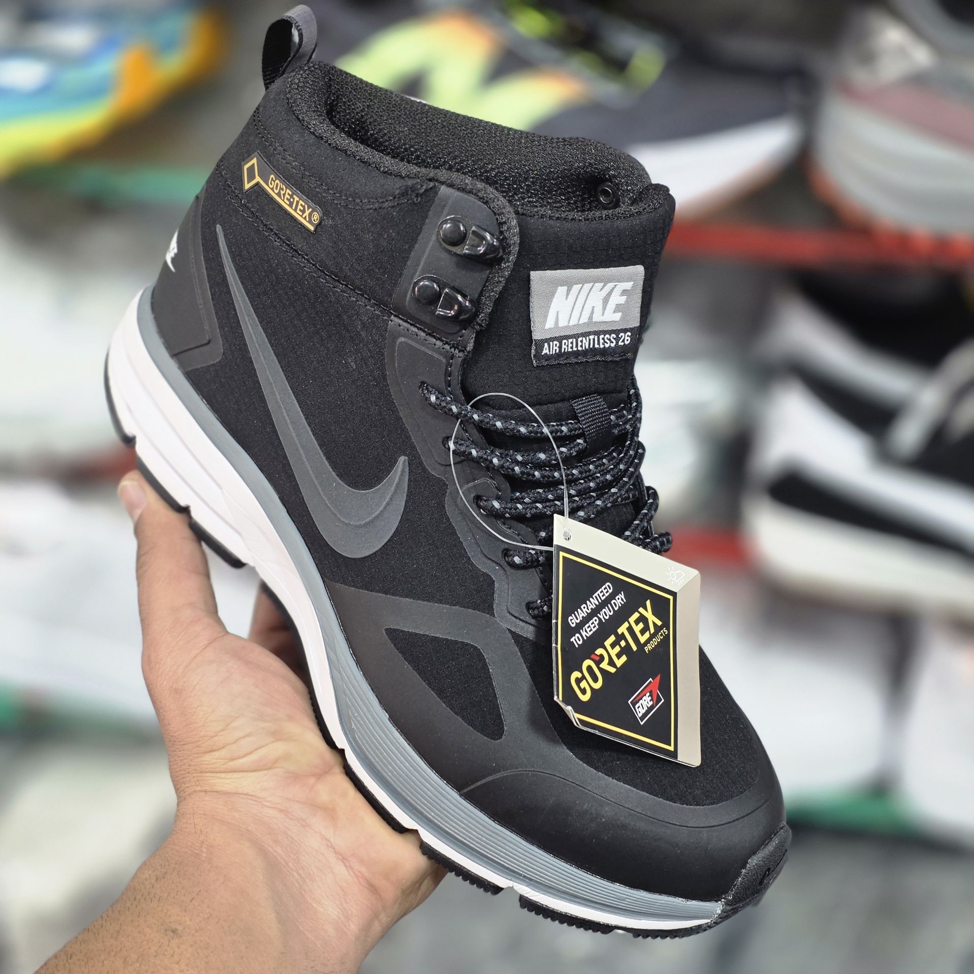 کفش نایک ایر زوم پگاسوس گورتکس Nike Air Zoom pegasus goretex Treil ساخت ویتنام/سایز ۴۰ تا ۴۵ فروش بصورت عمده و تک