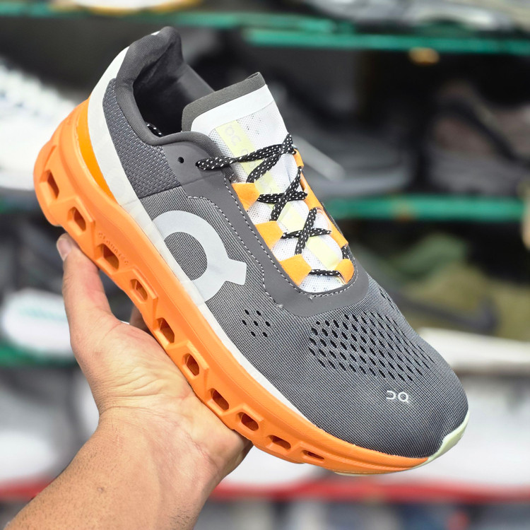 کتونی ویتنامی کیوسی کلود منستر سایز ۴۰ تا ۴۵ / On Cloudmonster